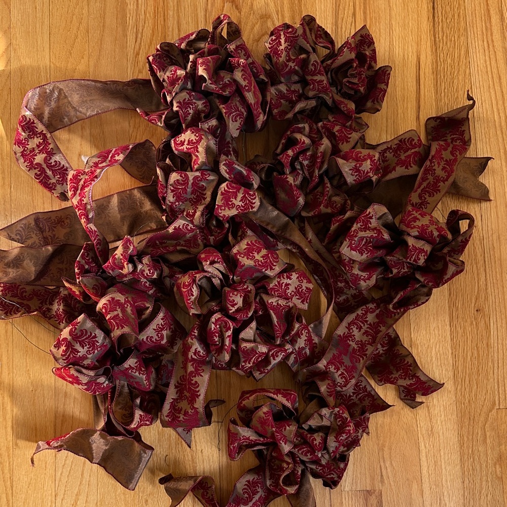 Premium Handmade Bows and Ribbon Strand  - Bundle of 8